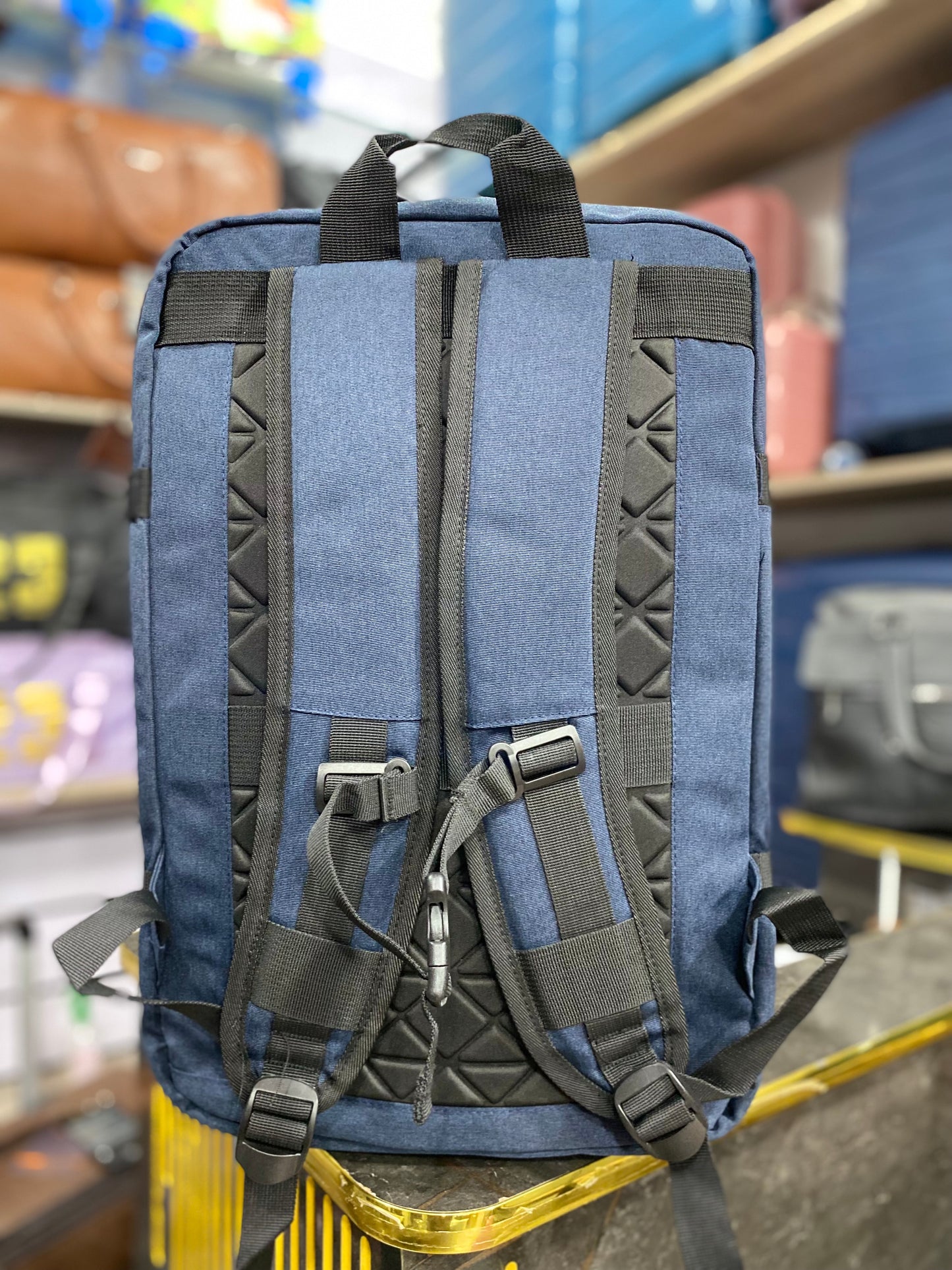 SAC ADO OMASKA LUXE