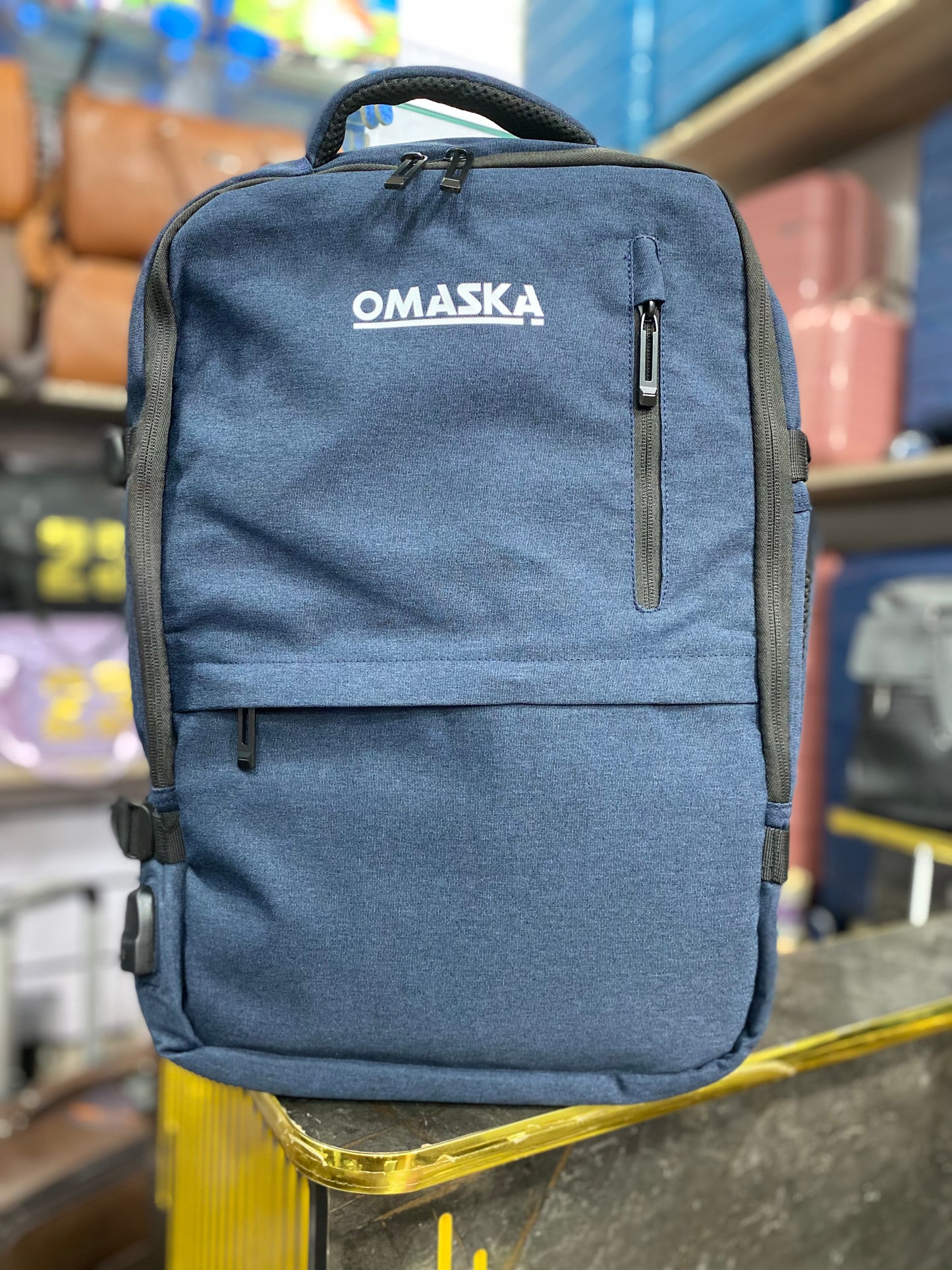 SAC ADO OMASKA LUXE