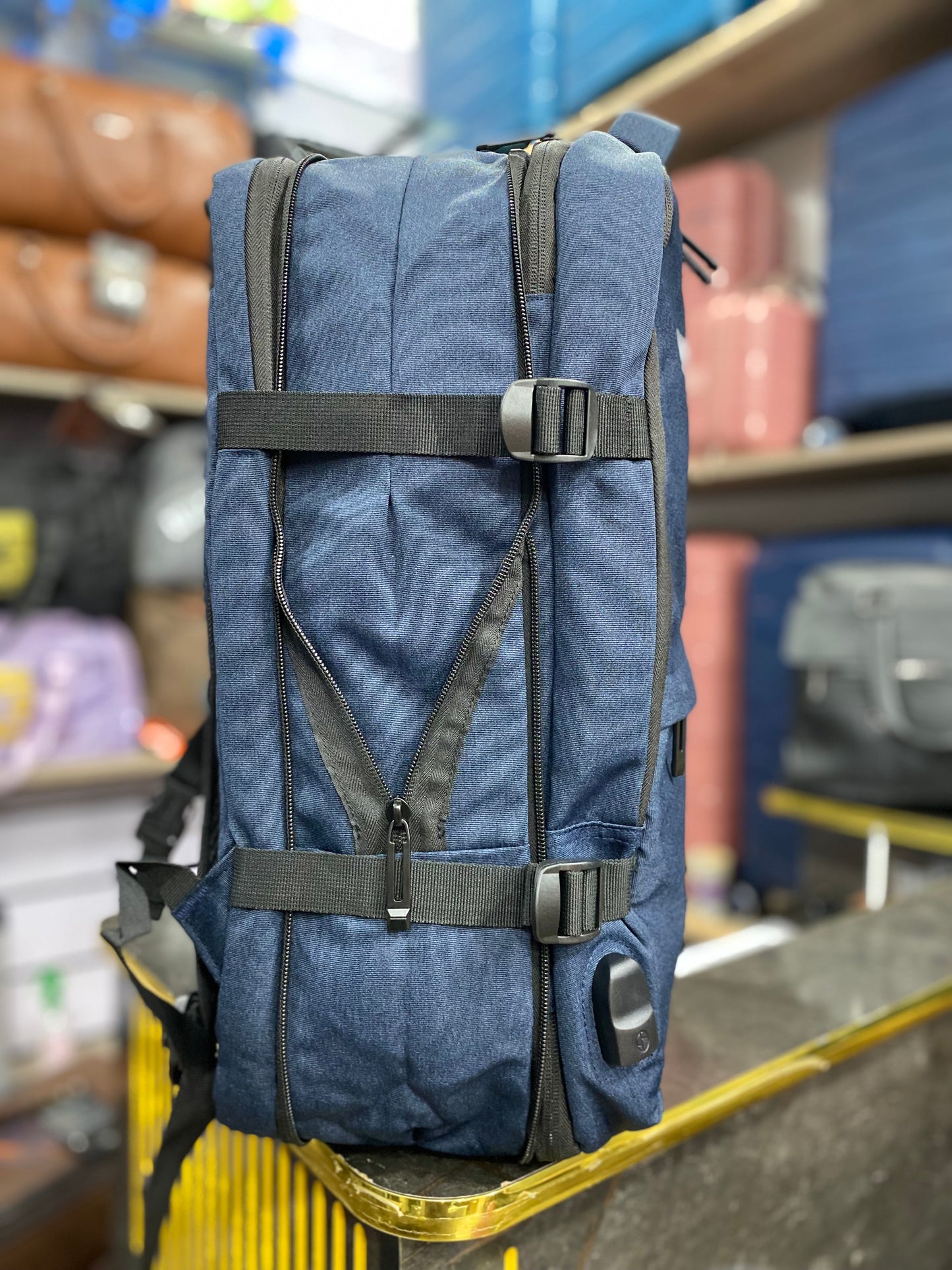 SAC ADO OMASKA LUXE